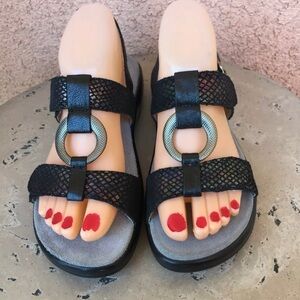 Alegria Sandals EUR Size 36 US 6/6.5 Julie Black Leather Iridescent